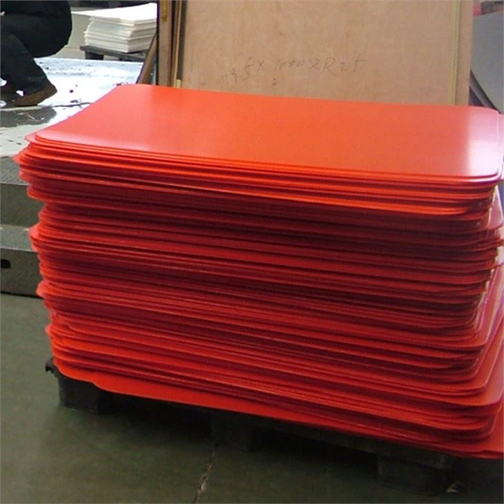 Customized plastic layer pads